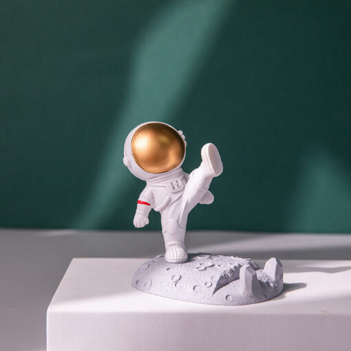 Creativity Astronaut Spaceman Model Resin Crafts Phone Holder - Image 6