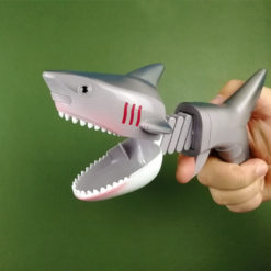 Creative Spoof Shark Telescopic Spring Clip Bite Toys