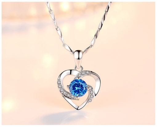 Luxury Crystal Love Heart Pendant Women Necklaces