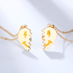 Creative Magnetic Heart Couple Pendant Necklace