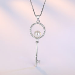 Sterling Silver Fashion Key Pearl Pendant Necklace