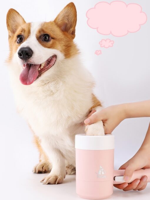 Silicone 360-Degree Rotation Dog Foot Paw Washer Cup