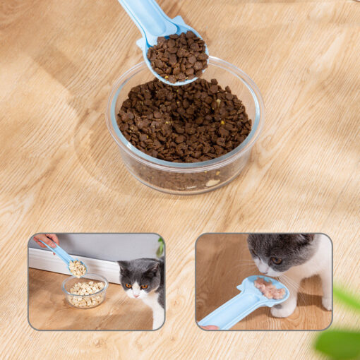 Universal Pet Liquid Squeeze Snack Feeding Spoon