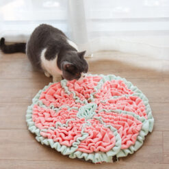 Interactive Pet Sniffing Slow Food Puzzle Blanket Mat