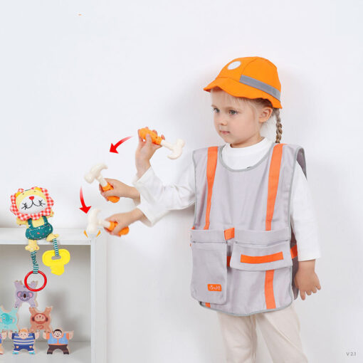 Interactive Simulation Maintenance Hat Clothes Tool Set