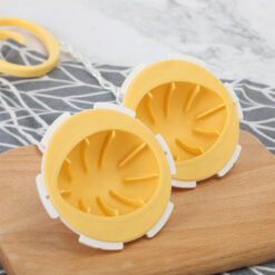 Creative Silicone DIY Kitchen Egg Scrambler Shaker