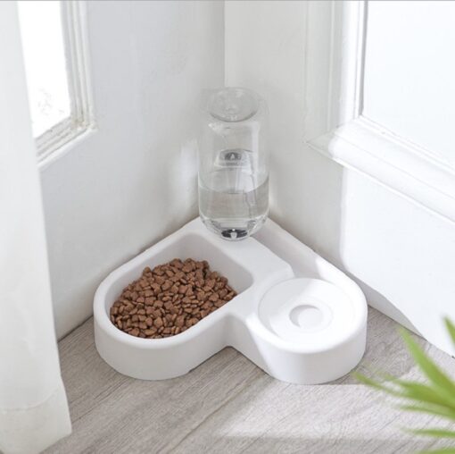 Durable Automatic Heart Shape Food Drinking Pet Bowl