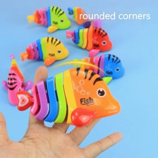 Durable Clockwork Upwind Swing Fish Children's Toy