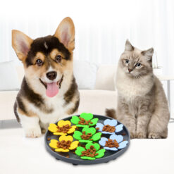 Spill-proof Silicone Anti-choke Slow Eating Pet Licking Mat