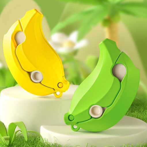 Cute Mini Banana Shaped Radish Knife Decompression Toy