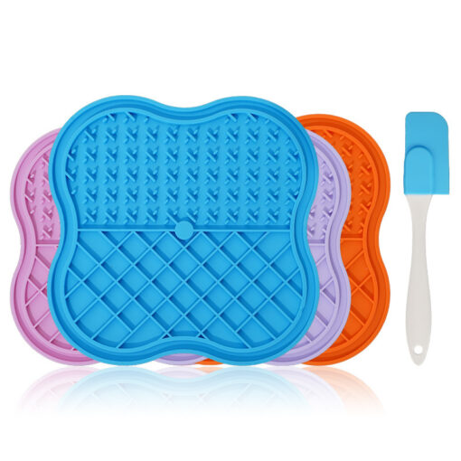 Creative Silicone Pet Snack Slow Feeder Mat