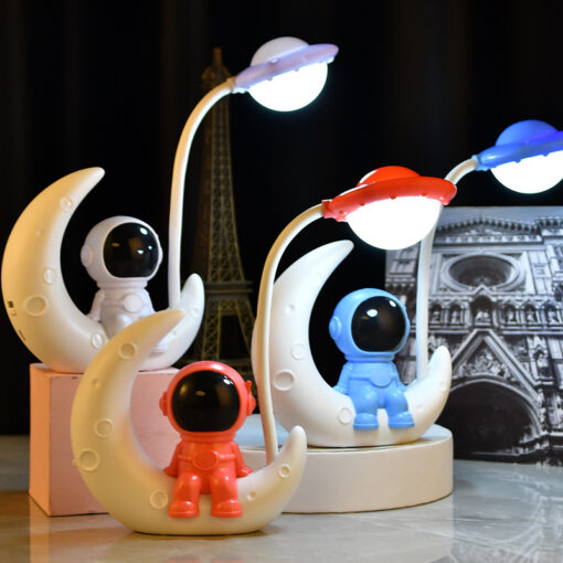 Portable Spaceman Astronaut Small LED Night Light Lamp