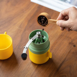 Portable Manual Hand Bean Hand Pouring Coffee Grinder