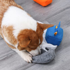 Interactive Tear-resistant Pet Sniffing Hide Food Toy