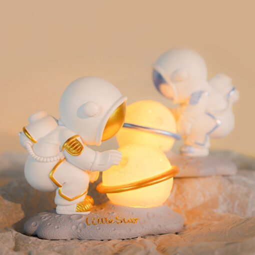 Creative Atmosphere Planet Astronaut Night Light